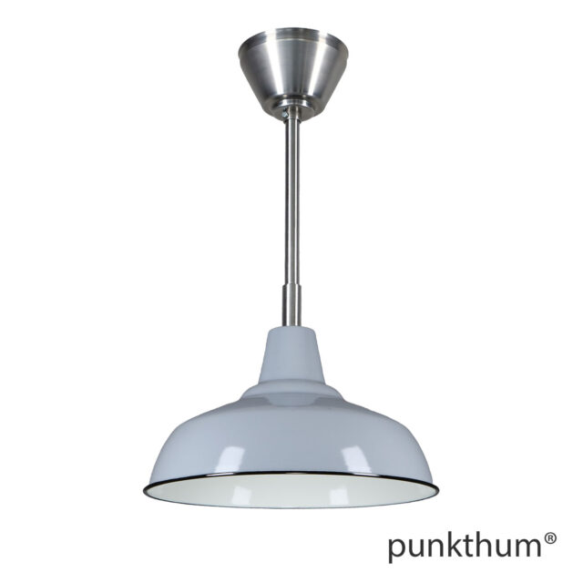 Graue Fabriklampe, Emaillelampe mit Stahlrohr-Aufhängung und Baldachin.