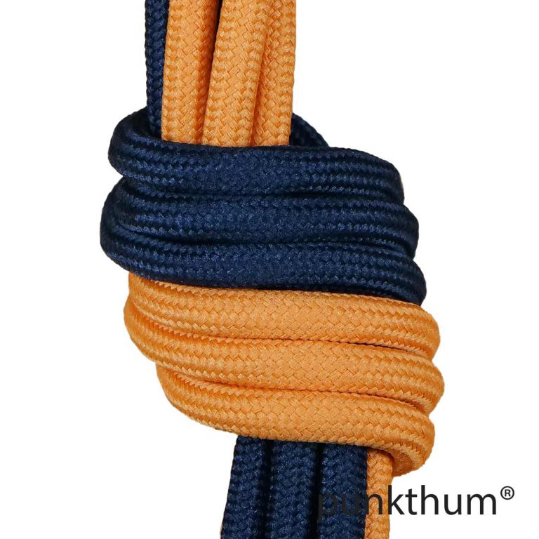 Textilkabel, Farbe orange, mit schwarzem Kabel.